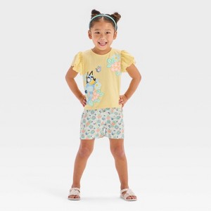Toddler Girls' 2pc Bluey Eyelet Sleeve Top & Woven Shorts Set - Light Yellow - 1 of 4