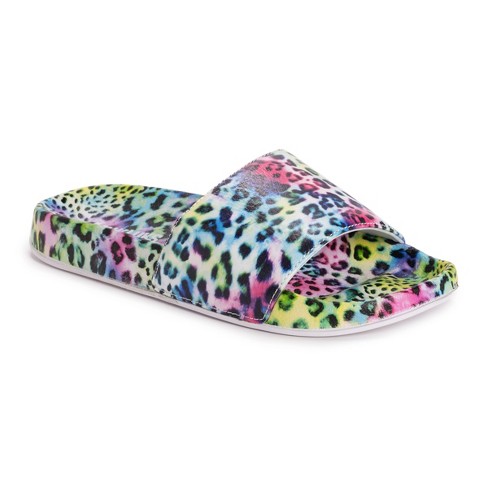 Leopard pool online slides