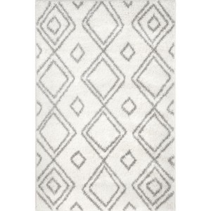 Nuloom Iola Trellis 8x10 Shag Area Rug for Living Room Bedroom Dining Room Nursery, White/Grey - 1 of 4