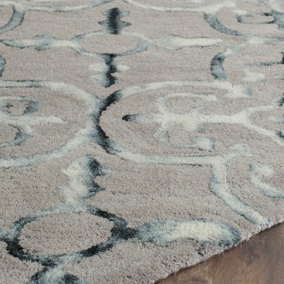 Ivory Whisper Hand-Tufted Wool 5' Round Area Rug