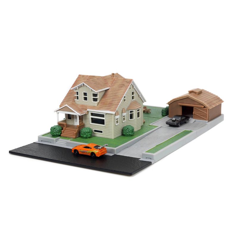 Fast &#38; Furious Nano Hollywood Rides Dom&#39;s House Display Diorama with 2 1.65&#34; Scale Vehicles, 3 of 19