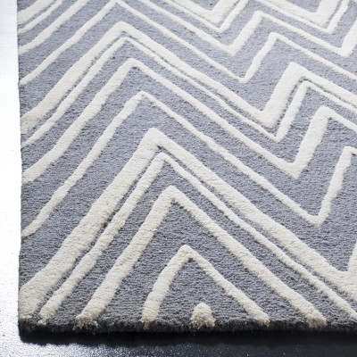Hand-Tufted Dark Grey and Ivory Wool 8' x 10' Area Rug
