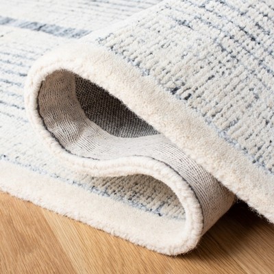 Gray and Ivory Hand-Tufted Wool Area Rug 4' x 6'