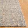 Ebony EBN605 Hand Tufted Area Rug - Blue/Beige - 5'x8' - Safavieh. - 3 of 4