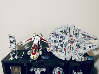 LEGO Star Wars Millennium Falcon Collector Series Set (75192) Toys