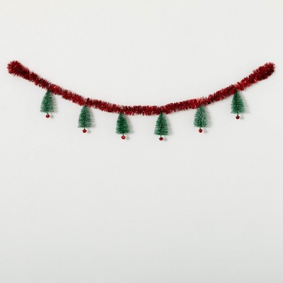 Sullivans Christmas Bottlebrush Garland