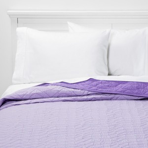 Twin Triangle Stitch Microfiber Quilt Light Purple - Pillowfort