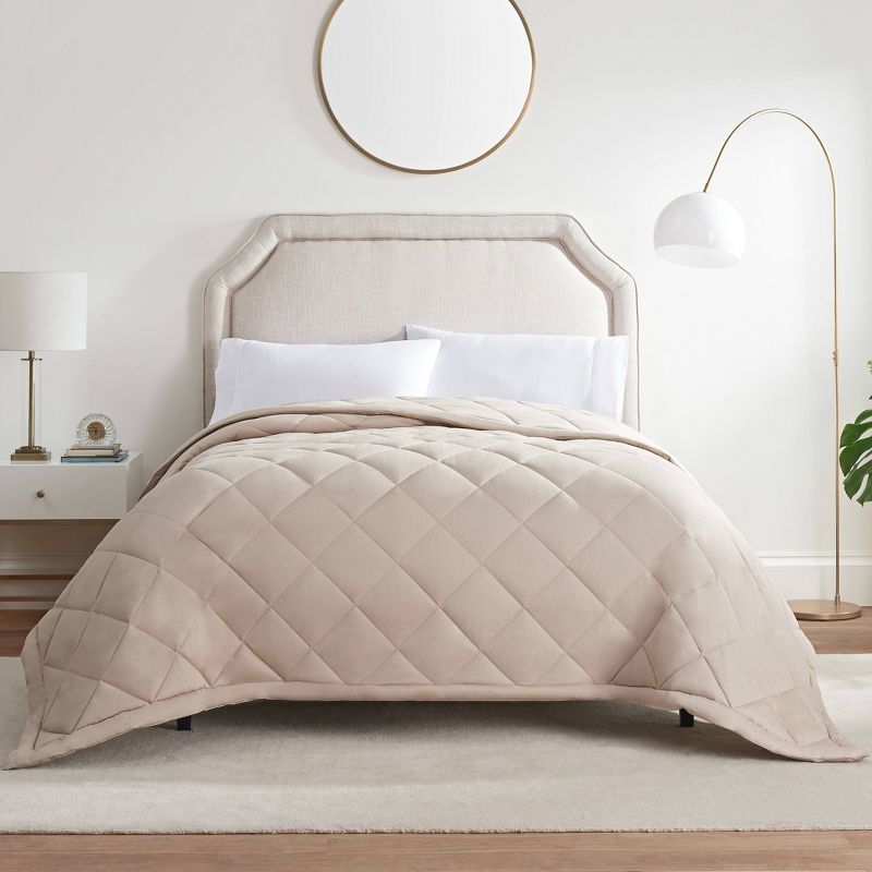 300 Thread Count Down Alternative Quilted Bed Blanket - Serta, 4 of 5