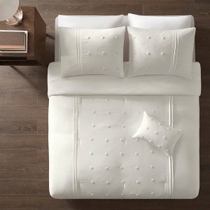 Nerissa Full/Queen 4pc Dot Embroidered Comforter Set Ivory