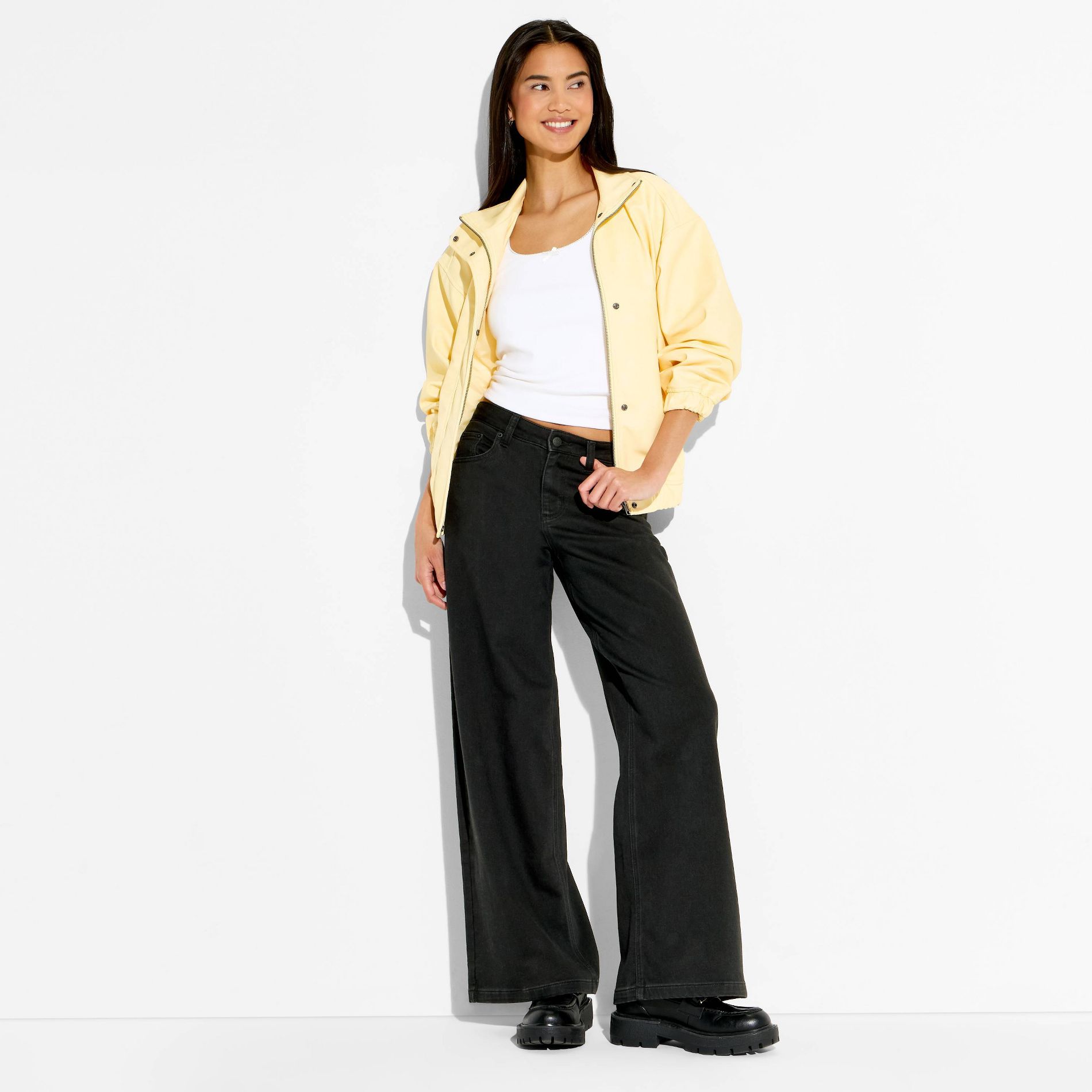 Women's Low-Rise Lowkey Wide Leg Jeans - Wild Fable™