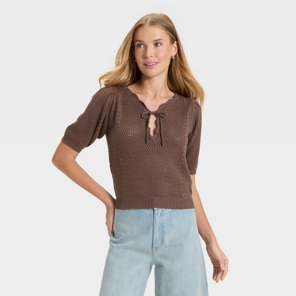 Women's Short Sleeve V-Neck Pullover Sweater - Universal Thread™ Brown M