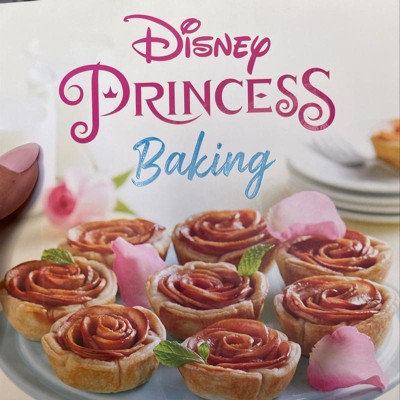  Disney Princess Baking Gift Set Edition: 60+ Royal