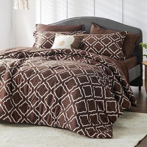 Hub Styler Queen Quatrefoil Lightweight Bedding Set - 1 of 4