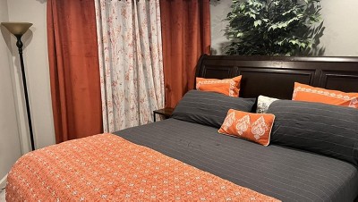 Guest review image 2 of 2, zoom in