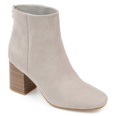 Journee Women's Audrina Booties