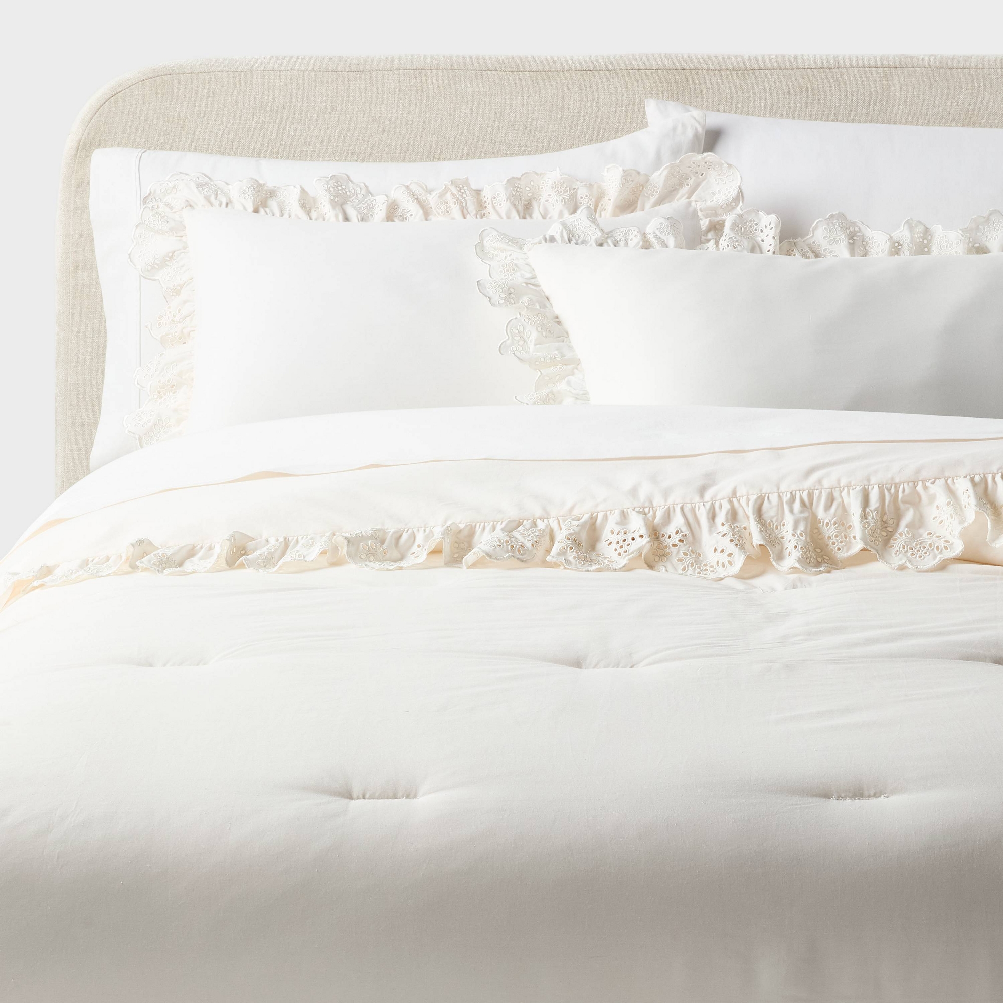 Full/Queen Eyelet Comforter and Sham Set Ivory for Dorm - Threshold™