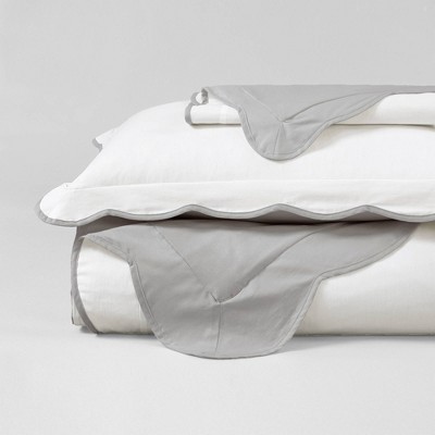Full/Queen White and Gray Cotton Scallop Edge Duvet Set