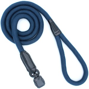 HOOZA Rope Dog Leash - 5/8"x 5', Dog Outdoor Accessory - Magnetic Quick Clip, Heavy Duty - 1 of 4