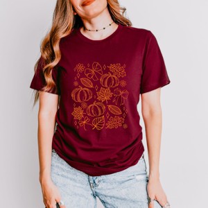 Simply Sage Market Fall Decorations Outline Short Sleeve Tee - 1 of 4