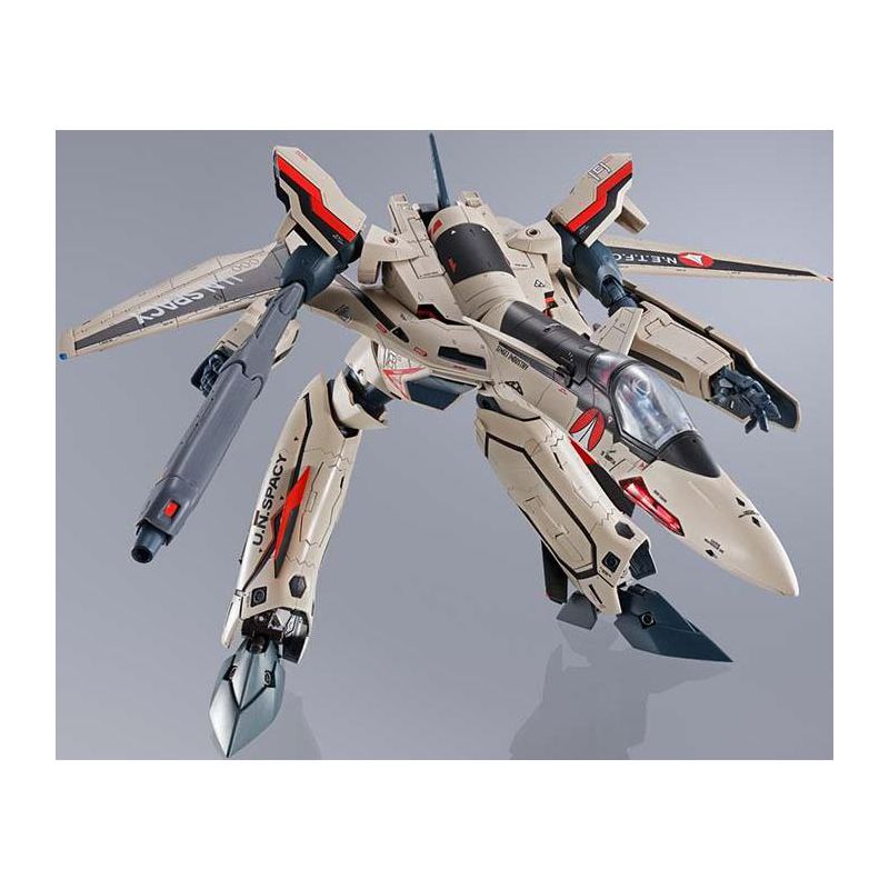 YF-19 Excalibur (Isamu Alva Dyson Use) DX Chogokin | Macross Plus | Bandai Spirits Action figures, 3 of 6