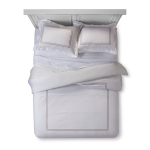 White/ Afternoon Tea Hotel Comforter Set (Queen) - Fieldcrest