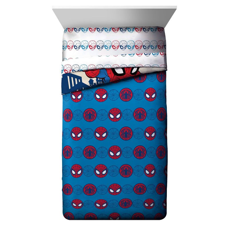 Toddler Spider-Man Go Spidey Reversible Kids&#39; Bed in a Bag, 2 of 4