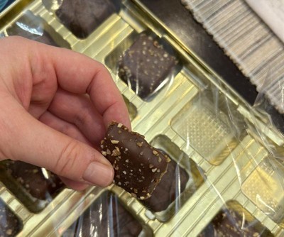 Guest review image 1 of 3, zoom in