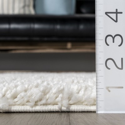 Cozy White Synthetic 8' x 10' Handmade Tufted Shag Rug