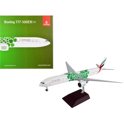 Boeing 777-300ER Commercial Aircraft White with Green Graphics "Gemini 200" Series 1/200 Diecast Model Airplane by GeminiJets
