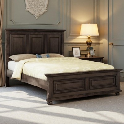 Merax Traditional Town and Country Style Pinewood Queen Bed with Decorative Fretwork and Grooved Panels