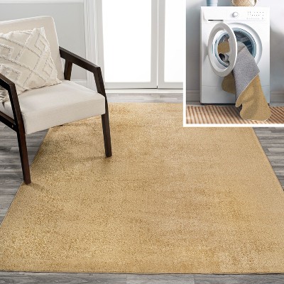 JONATHAN Y Twyla Classic Solid Low-Pile Machine-Washable Area Rug