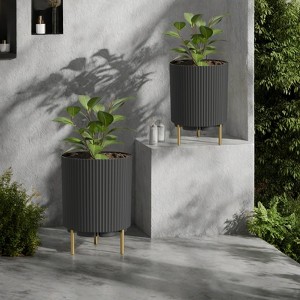 Maggift Round Tall Planter - 1 of 4