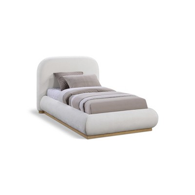 Meridian Furniture,Vaughn Bed