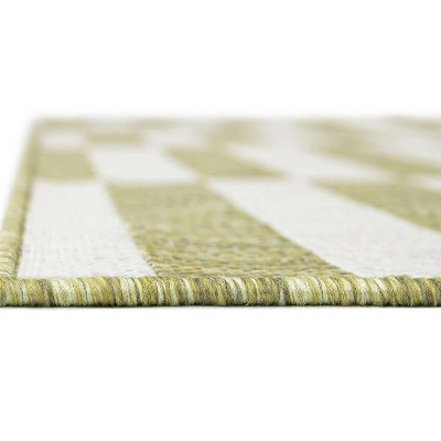 Greenfield Stripe Easy-Care Synthetic Outdoor Rug 8' x 11'4"