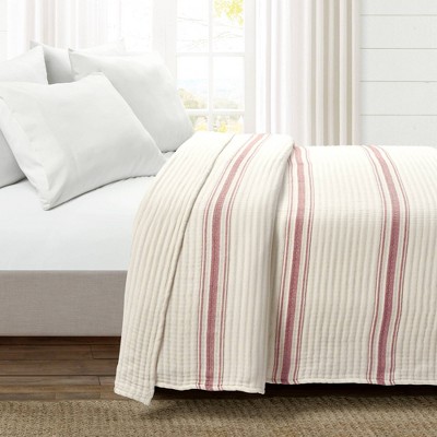 Cozy Farmhouse Red Cotton Full/Queen Reversible Quilt