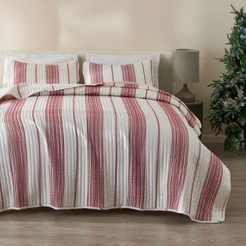Great Bay Home Coral Pattern Reversible Quilt Set With Shams (full ...