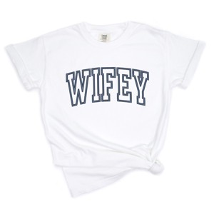 Simply Sage Market Embroidered Wifey Arched Varsity Garment Dyed Tee - 1 of 4