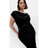 Women's Plus Size Vivi Velour Midi Dress - black | CITY CHIC - 3 of 4