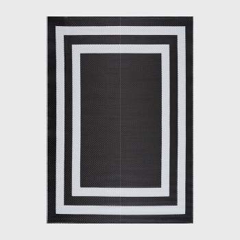 Playa Rug 5'x7' Paris Recycled Plastic Woven Indoor Outdoor Folded Floor Mat Black and White