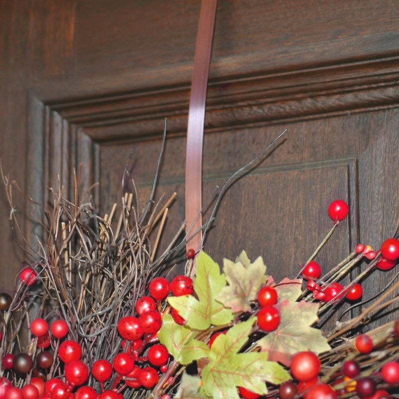 Haute Decor Christmas HighProfile Wreath Hanger Brushed Copper, 3 of 6