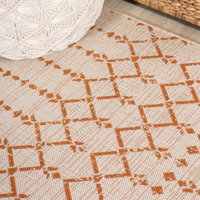 Boho Chic Cream/Orange Geometric Synthetic 5' x 7' Area Rug