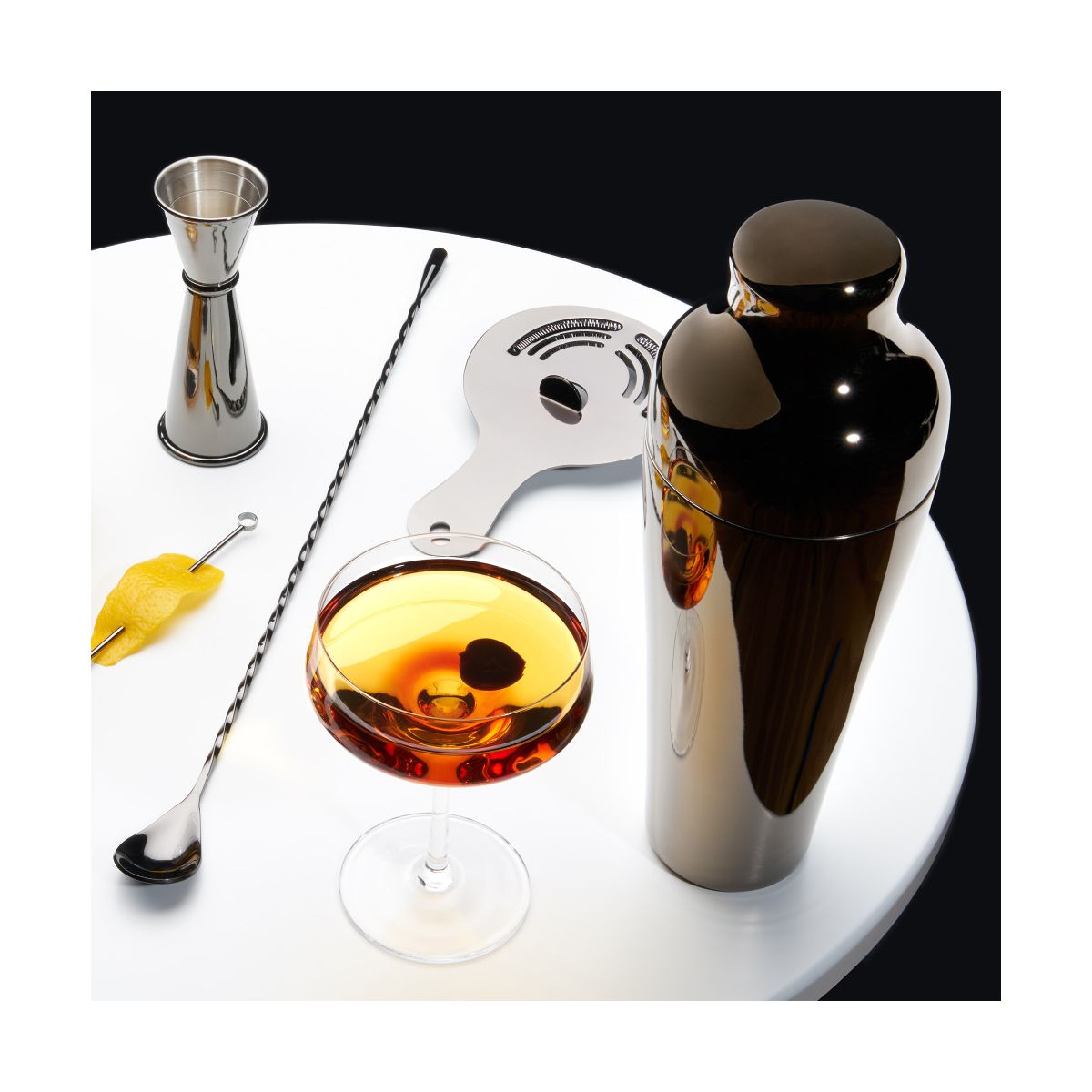 Viski Parisian Cocktail Shaker - 25 Oz Set of 1 - thumbnail 8