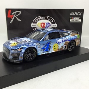 Kevin Harvick 2023 Busch Light Dirt 1:24 Color Chrome Diecast - 1 of 4