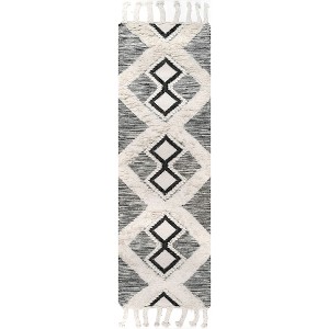 Nuloom Yara Shaggy Helix Diamonds Indoor Area Rug - 1 of 4