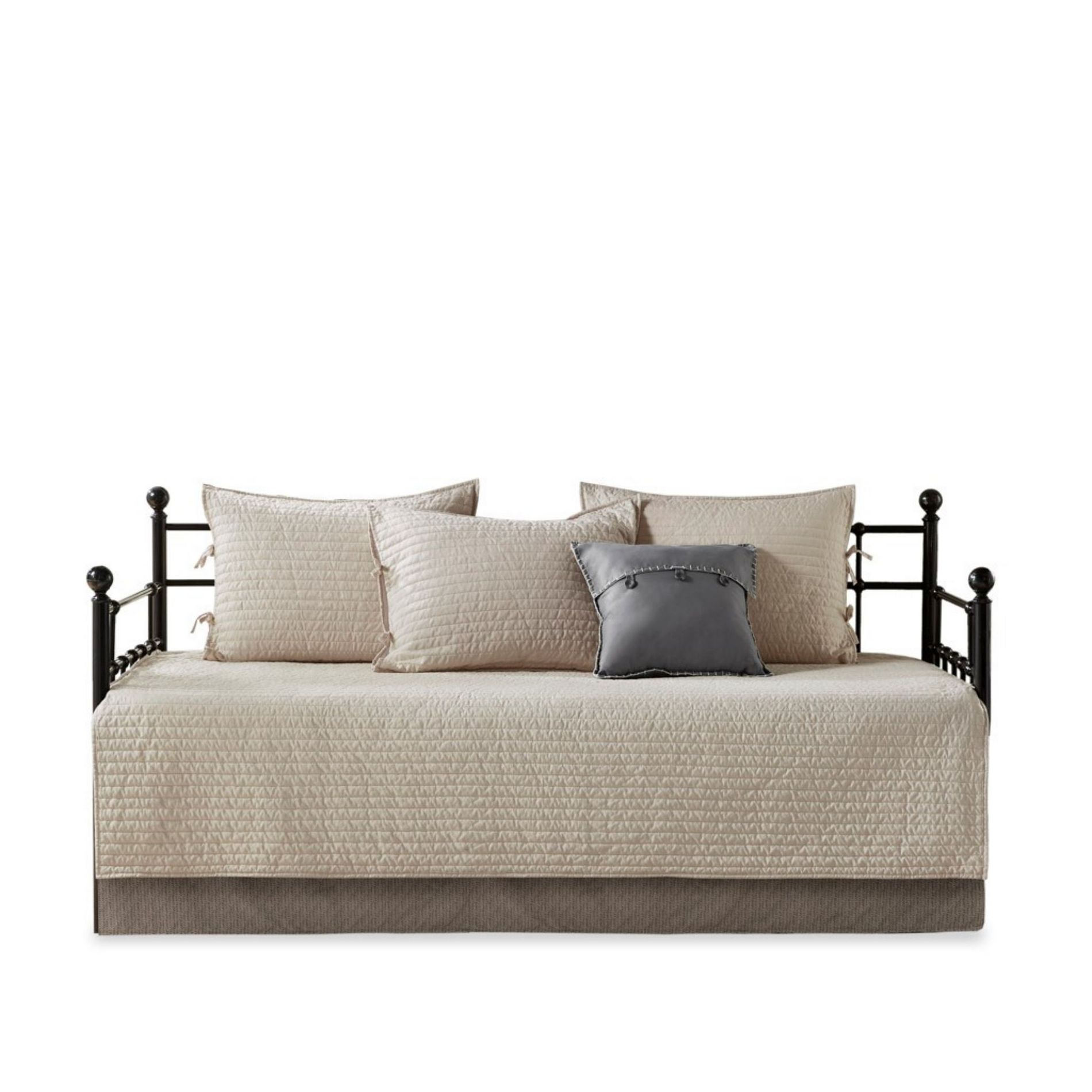 SEVOBAL Daybed Cover Set Quilted Cover Daybeds Pre-Washed Cotton Filled Coastal Bedding Scallop Edge Shams Bedskirt Pillow, Off-White, 39"*75"*0.25"