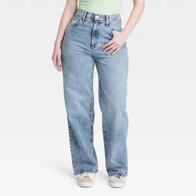 Universal Thread Women's High Waisted Wide Leg Cropped High-Rise Jeans, Medium