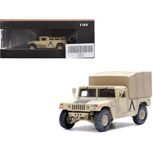 M998 HMMWV "1st Armored Division, Gulf War, Iraq" (1991) United States Army 1/64 Die Cast Model by Panzerkampf. - 1 of 4