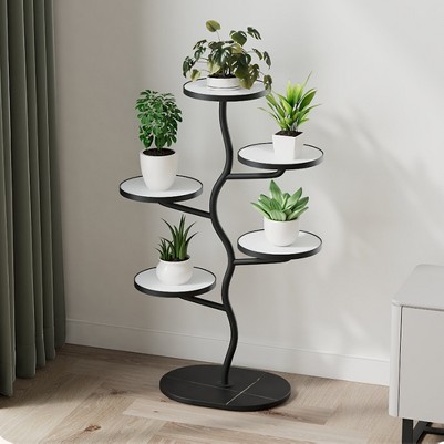 black bracket black plate