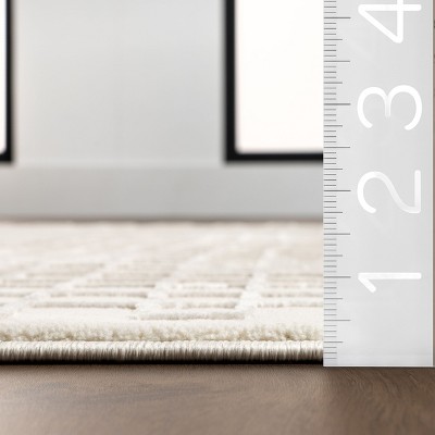 Ivory Geometric 4' x 6' Machine Washable Area Rug