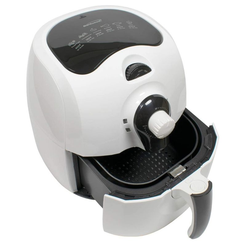 Brentwood 3.7 Quart Electric Air Fryer in White with Timer and Temperature Control, 1 of 5